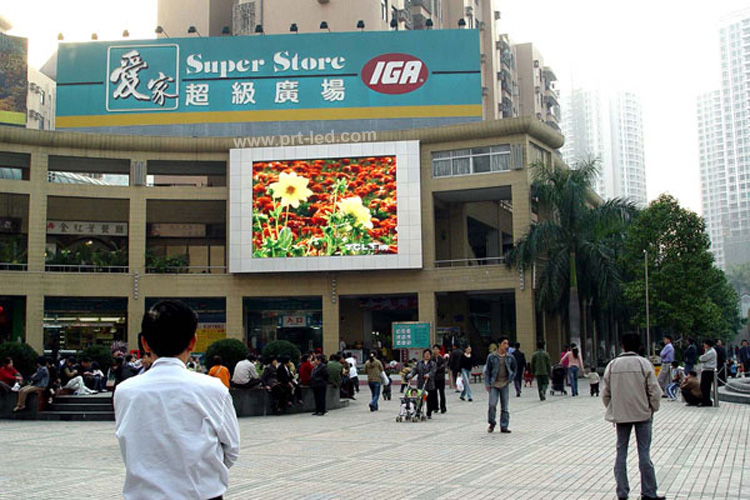 Outdoor Full Color Digital Display LED Billboard with 3.8V P10 Modules