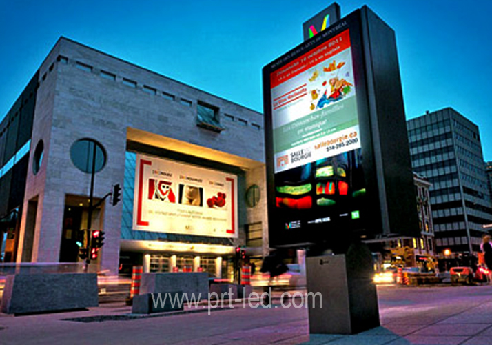 High Brightness Full Color Outdoor P6 LED Advertising Player on Standing Poles