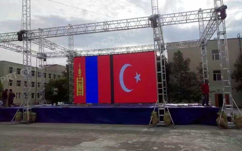 Outdoor Rental LED Video Wall with High Brightness P5