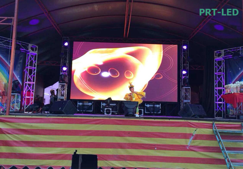 Prt Factory Supply Advertising LED Display with High Quality (P5.95, P6.25)