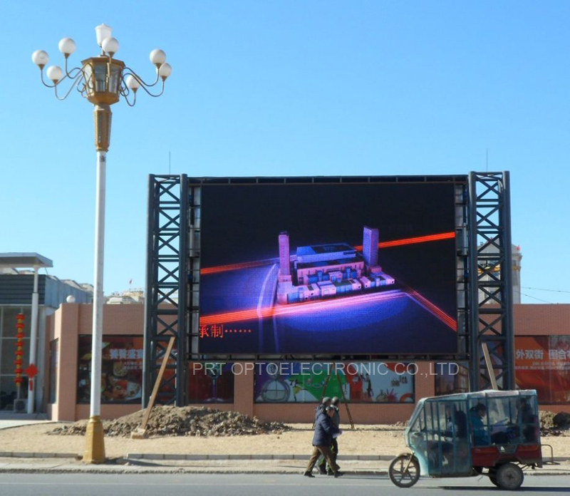 High Solution Outdoor P5 LED Digital Display with High Quality SMD2727 LED Lamps
