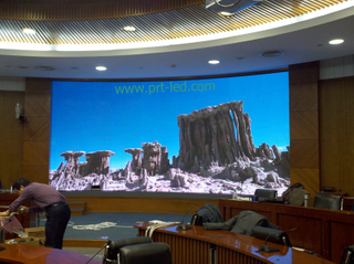 High Definition SMD2121 P3 Full Color LED TV Display
