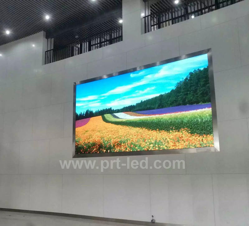 High Contrast Ratio Indoor P1.56 LED Video Wall for Color TV