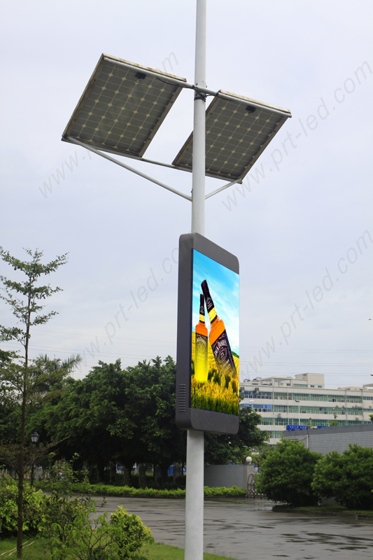 P4 Full Color Lighting Pole LED Display for Street